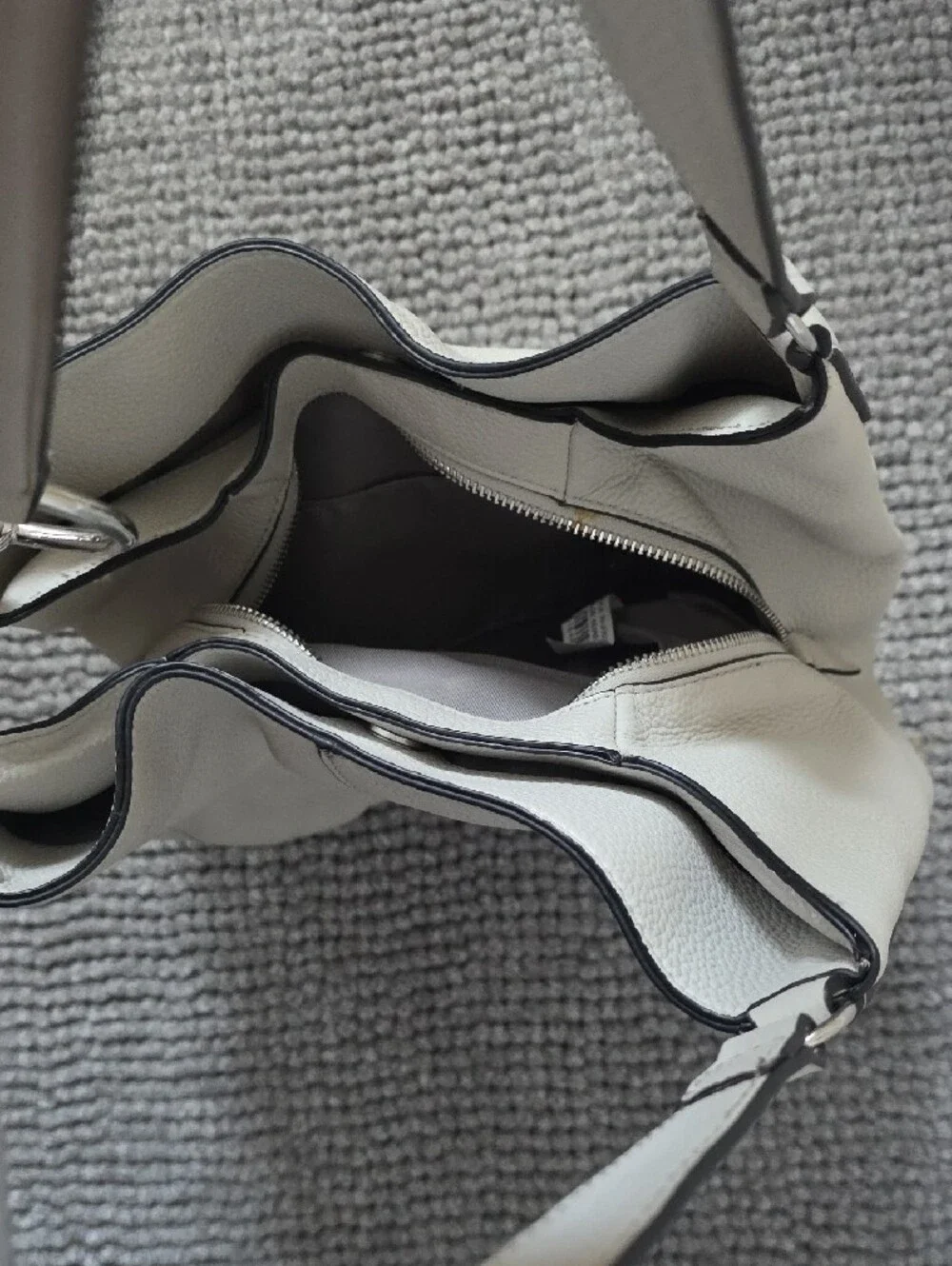 Vince Camuto Jody Hobo Bag